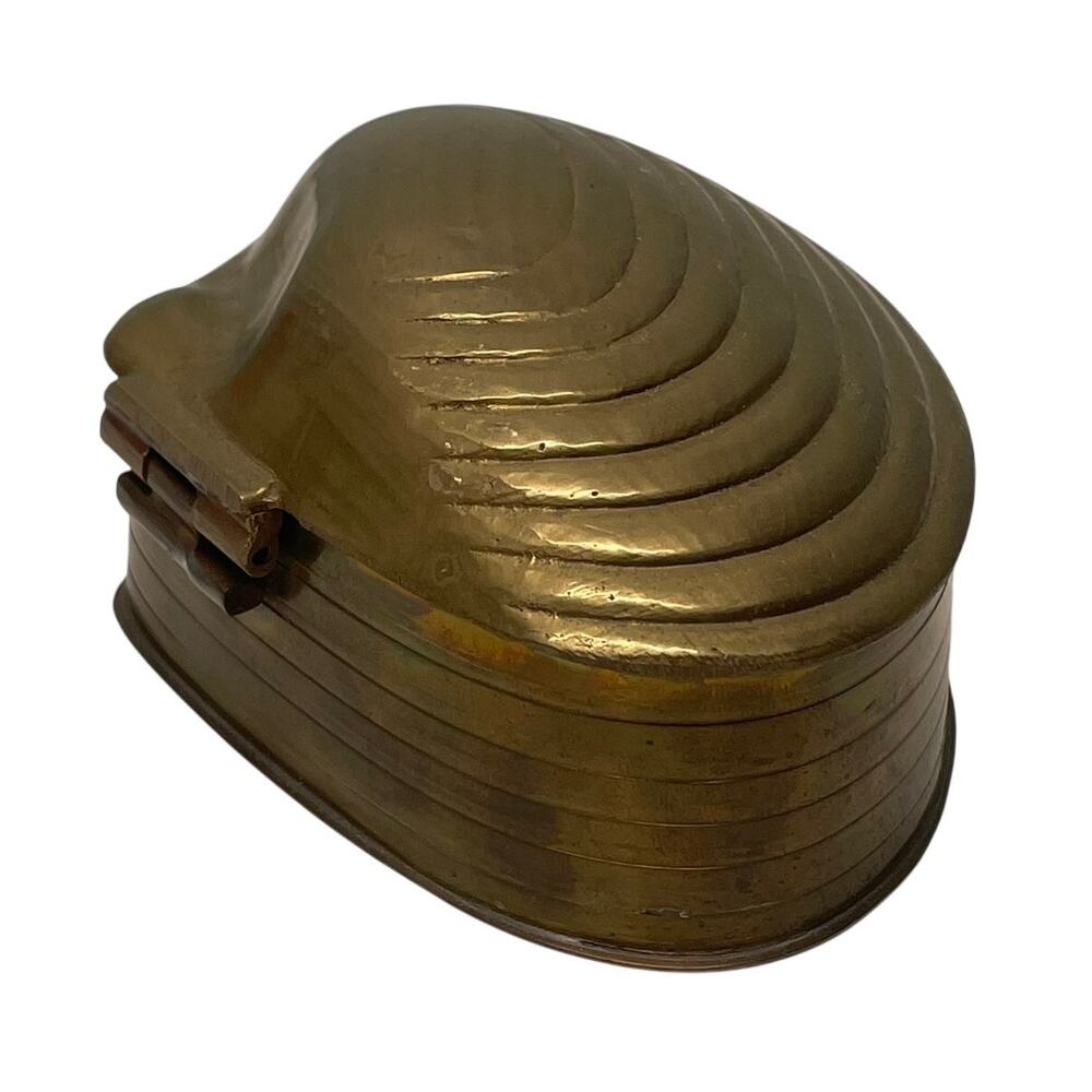 Brass Trinket Box Clamshell Hinged Nautical Coastal Beachy - Picture 3 of 9